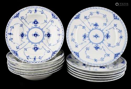 Royal Copenhagen Musselmalet 6 Speiseteller und 6 Suppentell...