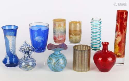 Konvolut von 10 Studiogläser / Vasen, artists glass vases,