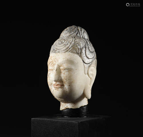 During the Northern Wei Dynasty, white marble was the head o...