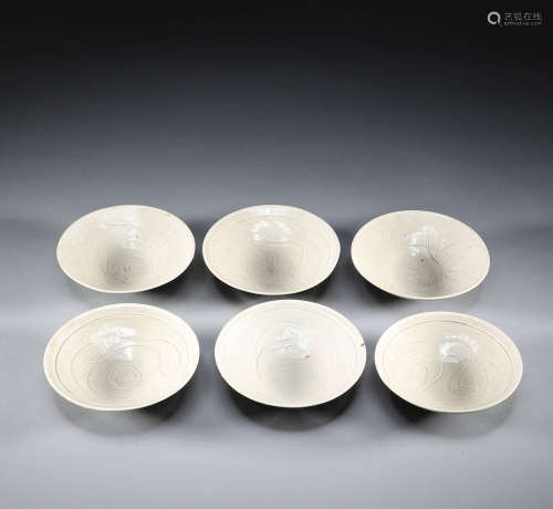 In Song Dynasty, a group of Ding kiln plates