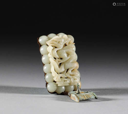 Liao Dynasty, Hotan jade belt accessories