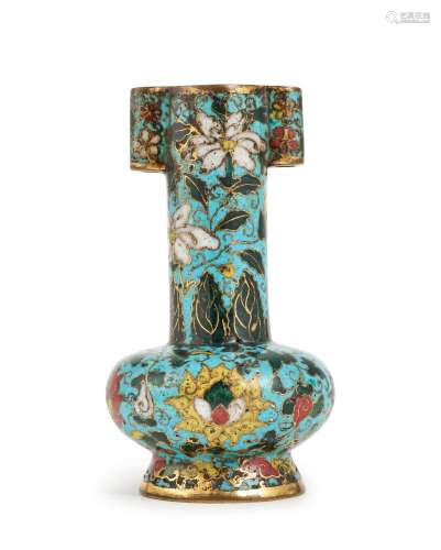 A very rare cloisonné enamel 'arrow' vase, touhu