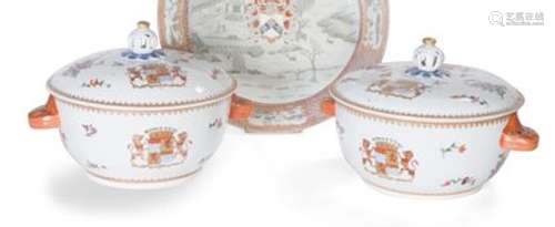 Paire de terrines en porcelaine émaillée... - Lot 120 - Lynd...