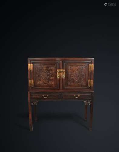 Cabinet sur son piètement en bois exotique... - Lot 289 - Ly...