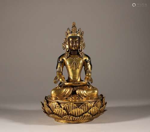 Bronze gilded Guanyin in Qing Dynasty