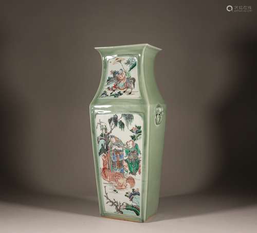 Qing Dynasty bottle