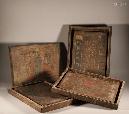 A box of silk wrapped paper books in Liao Dynasty