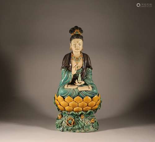 Three color Guanyin in Liao Dynasty