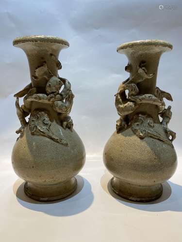 Pair of Chinese Porcelain Vase