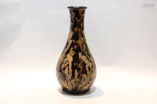 Chinese Jizhou Ware Vase