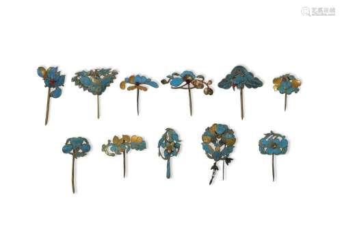 11 Chinese Kingfisher Feather Hairpins, 19th Century