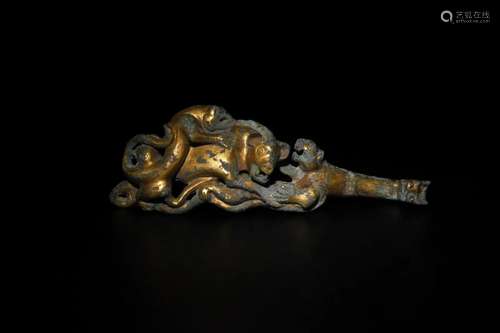 Gilt Bronze Dragon Hook, Warring States Period