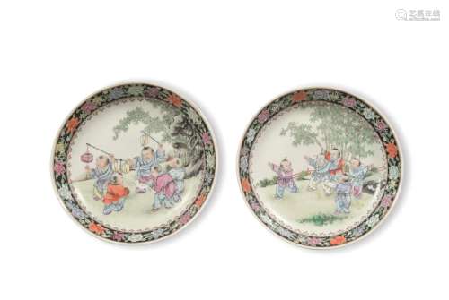 Chinese Pair of Famille Rose Plates, Republic
