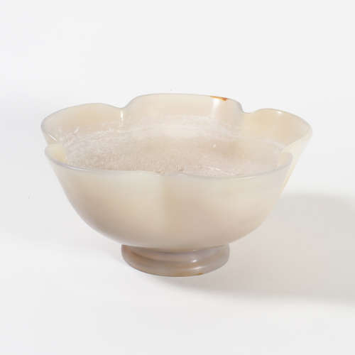 A Carved Agate Barbed-Rim Cup