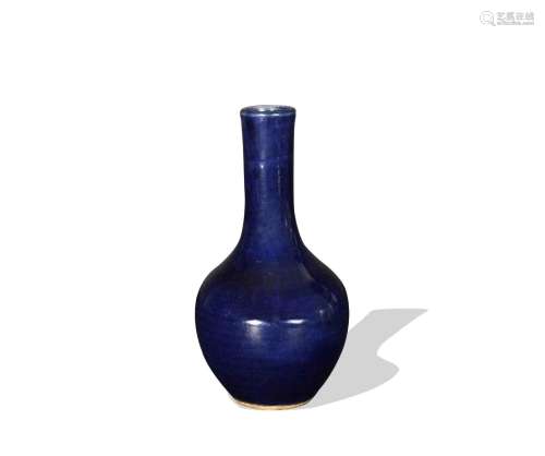 Chinese Blue Glazed Tianqiu Vase, 18th Century