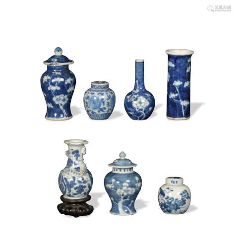 7 Chinese Blue and White Porcelains, 19th Century