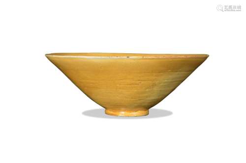 Chinese Yellow Glazed Douli Bowl, 18/19th Century