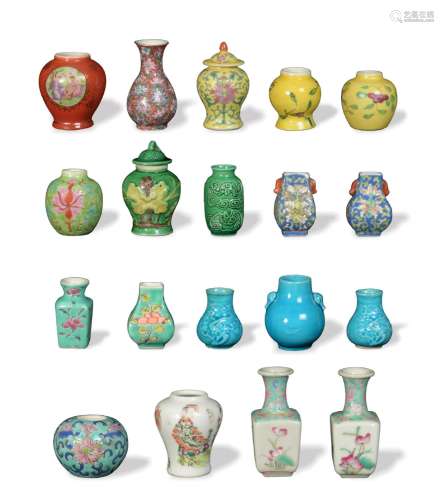 19 Assorted Chinese Small Vases, 19/Early 20th Century
