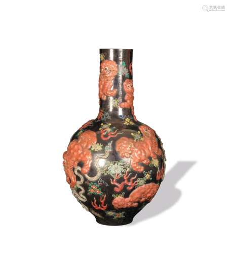 Chinese Wucai Tianqiu Vase, Late 19th Century