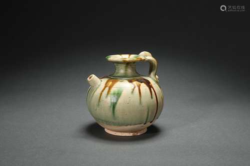 Tri-colored Ewer, Tang Dynasty