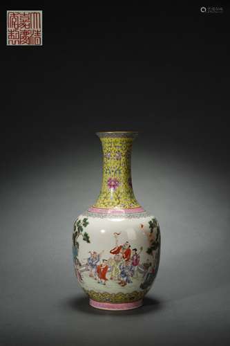 Famille Rose Vase with Figure Stories Patterns, Jiaqing Reig...