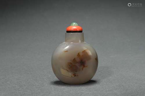 Agate Snuff Bottle