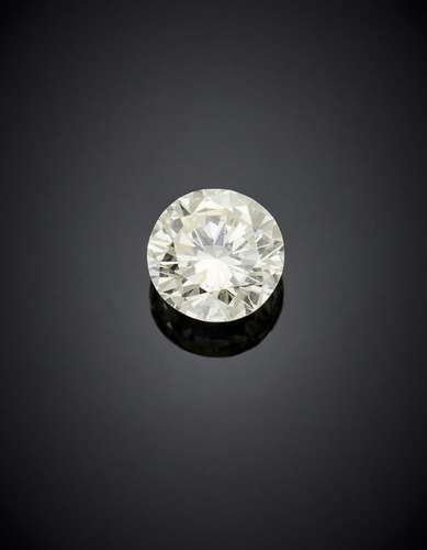 Round brilliant cut ct. 1.126 diamond. Appended brief RAG (T...