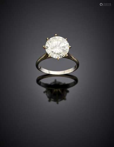 Round ct. 3.65 diamond white gold ring, g 2.94 circa size 12...