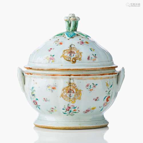 A Chinese Famille Rose Armorial Pot Pourri