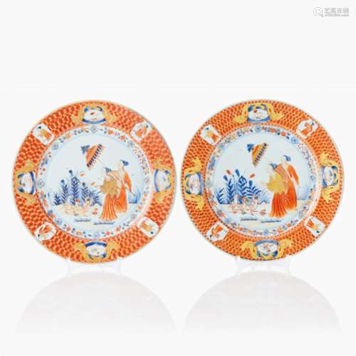 A Pair of Pronk ‘Dame au Parasol’ Plates