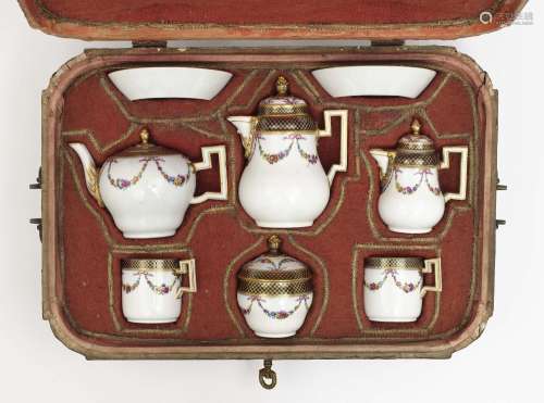An eight-piece travelling service - Meissen, Marcolini, pain...