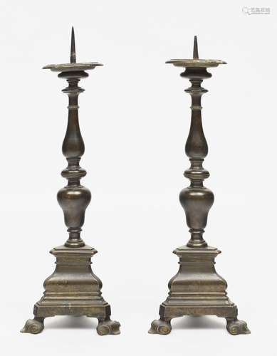 A pair of altar candlesticks - Probably Italy, circa 1700