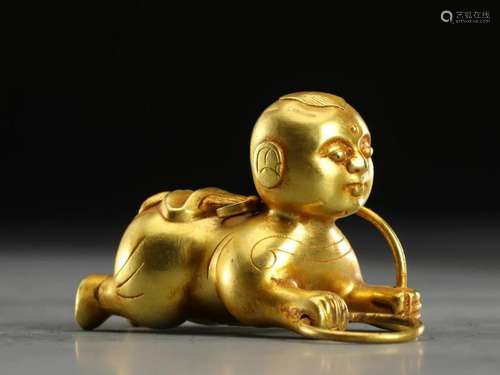 CHINESE GILT BRONZE COUCHING BOY DOOR KNOCKER