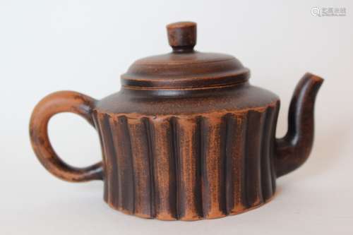 Chinese Zisha Teapot