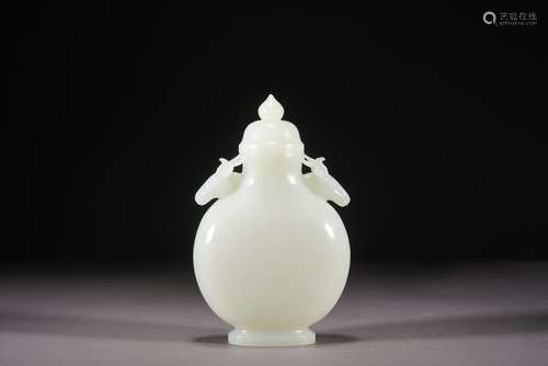 White Jade Zun-vessel with Deer Head, Qing Dynasty