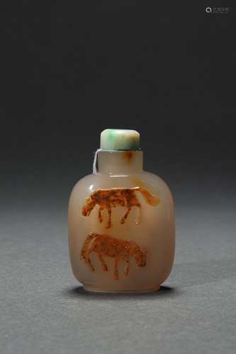 Agate Snuff Bottle, Qing Dynasty