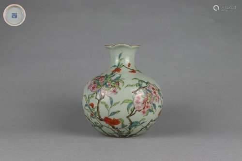 Yellowish Pea Green Glaze Pomegranate-shaped Zun with Famill...