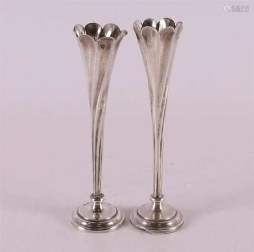 A pair of 1st grade silver orchid vases, Birmingham 1899.