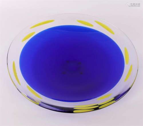 A blue and yellow glass bowl, serica. Signed: Olaf Stevens -...