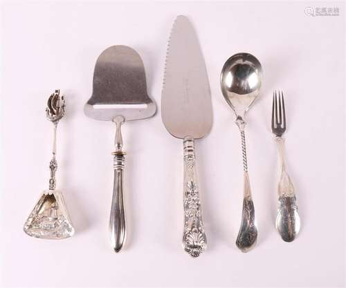 A lot of 2nd grade silver, including cream spoon and cheese ...