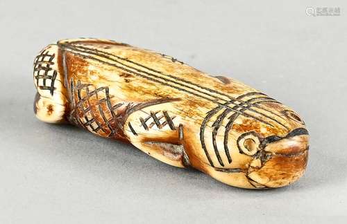 Inuit carving, animal figure crouch