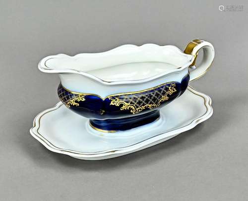 4 serving pieces, porcelain, Weimar