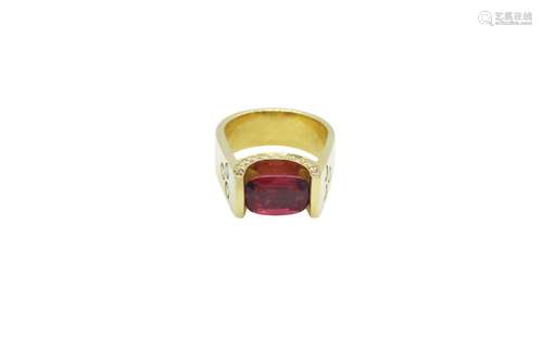 18k gold ring with tourmaline, yellow sapphire and diamonds