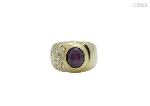 18k gold ring with 0,60 ct ruby diamonds