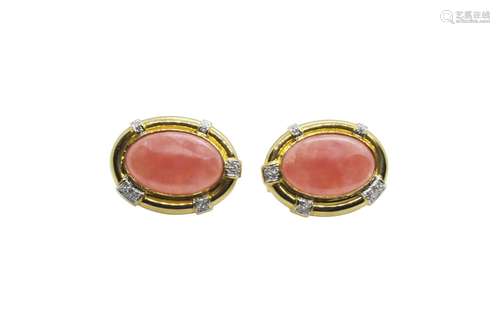 A pair of 18k gold earrings with rose quartz with diamonds