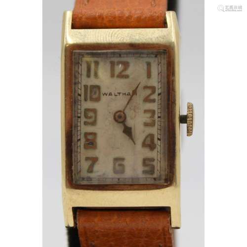 JEWELRY. Men's Waltham 14kt Gold Streamline Watch.