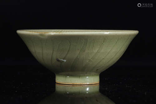 Yaozhou Ware Fish Conical Bowl