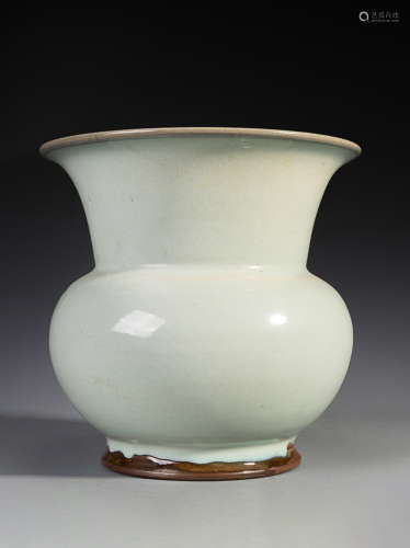 Jun Ware Glaze Zhadou Vessel