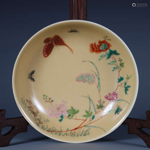 Famille Rose Flower and Butterfly Plate