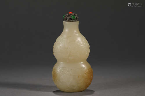 High-Relief Decorated Jade Bats Double-Gourd-Shape Snuff Bot...